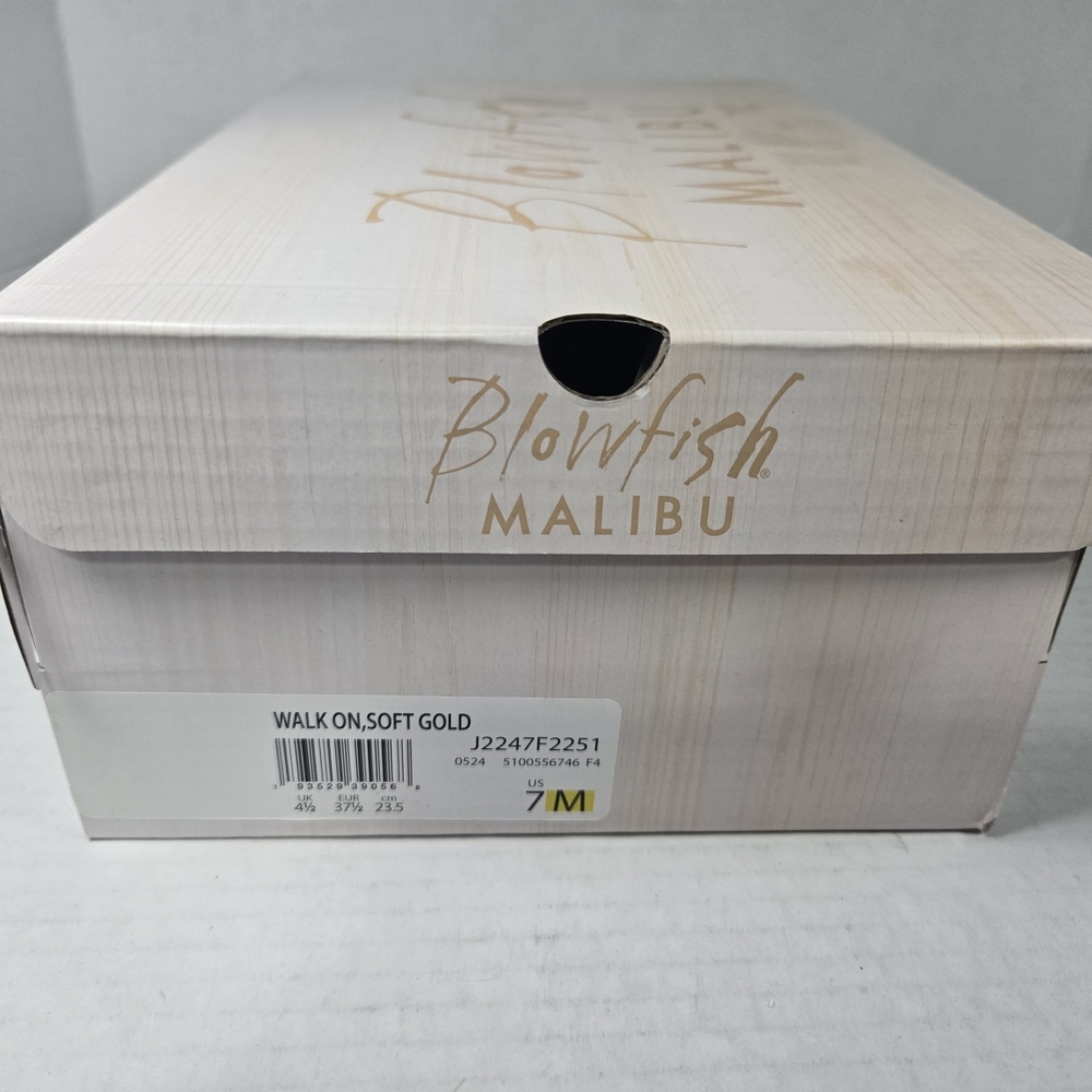 Blowfish Malibu Walk On Soft Gold Tennis Shoe Sneakers Size 7M - Picture 11 of 11